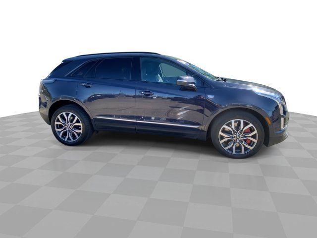 Used 2024 Cadillac XT5 Sportv w/ Platinum Package AWD/4WD image 3