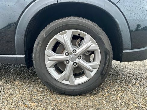 Used 2025 Honda HR-V LX image 5