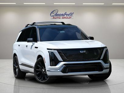 New 2027 Cadillac Vistiq Platinum w/ LPO, Floor Liner Package