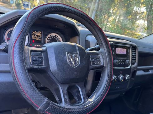 Used 2013 RAM 1500 Express image 13