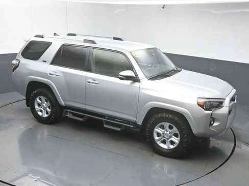 Used 2024 Toyota 4Runner SR5 Premium image 39