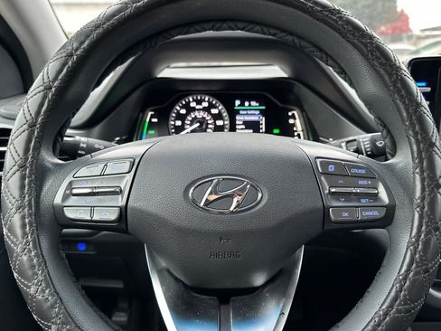 Used 2020 Hyundai Ioniq Blue image 26