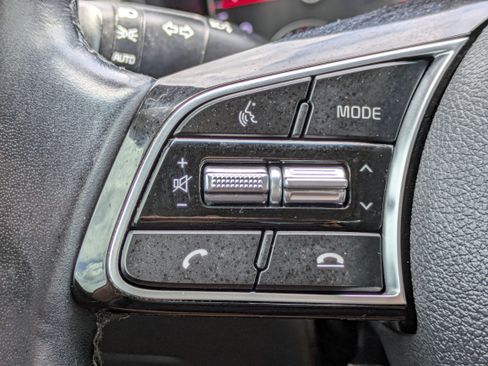 Used 2020 Kia Optima SE FWD image 28