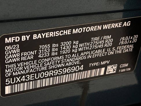 Used 2024 BMW X5 xDrive50e w/ Executive Package AWD/4WD image 24