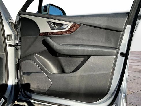 Used 2019 Audi Q7 2.0T Premium Plus image 27