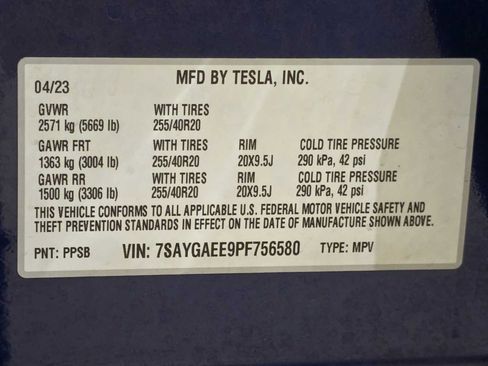 Used 2023 Tesla Model Y Long Range AWD/4WD image 36