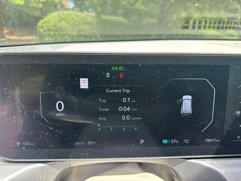 Used 2024 Kia EV9 Wind AWD/4WD image 18