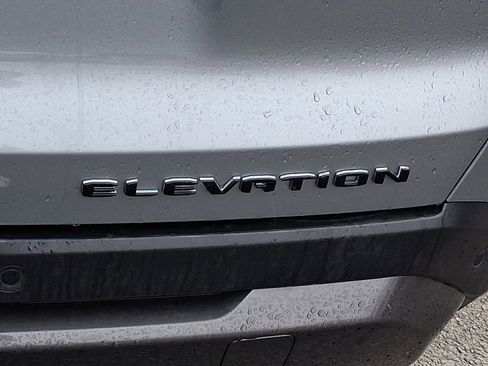 Used 2025 GMC Terrain Elevation image 29