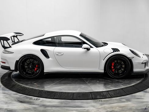 Used 2016 Porsche 911 GT3 RS RWD image 25