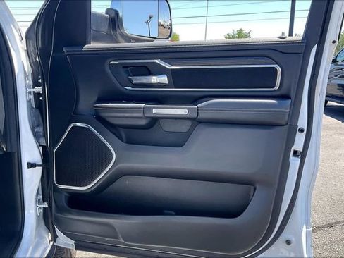 Used 2023 RAM 1500 Laramie AWD/4WD image 19