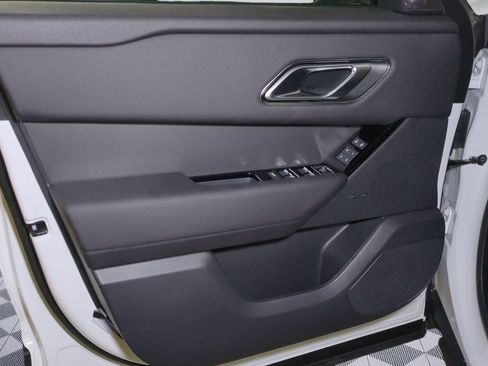 New 2026 Land Rover Range Rover Velar S AWD/4WD image 11