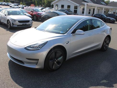 Used 2018 Tesla Model 3 Long Range AWD/4WD image 3