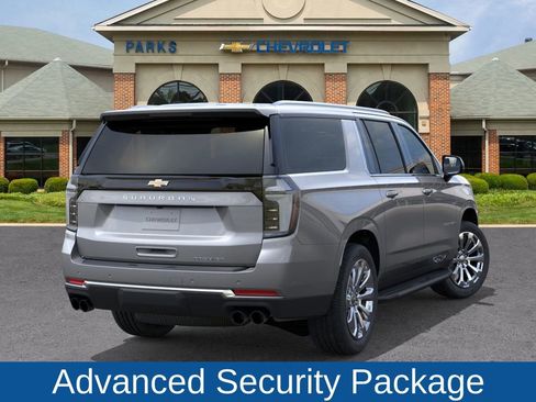 New 2026 Chevrolet Suburban Premier image 5