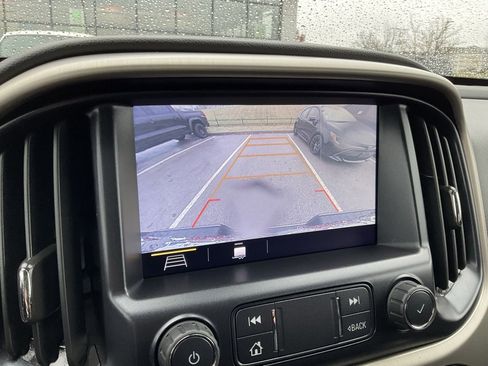 Used 2021 GMC Canyon Denali image 17