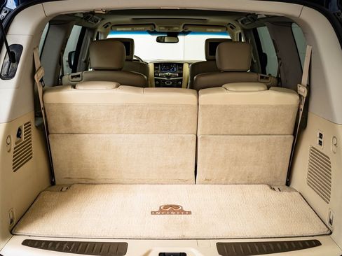 Used 2015 INFINITI QX80 4WD w/ Theater Package image 17