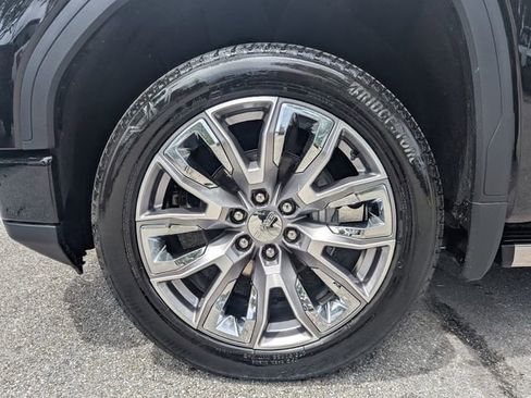 Used 2025 GMC Sierra 1500 Denali image 11