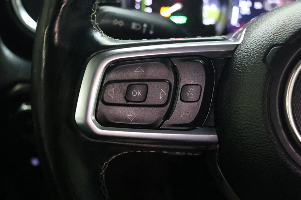 Used 2023 Jeep Wrangler Unlimited Sahara w/ Cold Weather Group AWD/4WD image 24