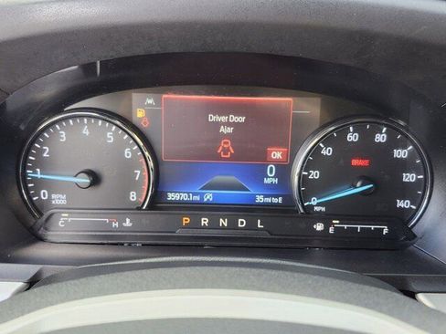 Used 2021 Ford Explorer XLT image 25