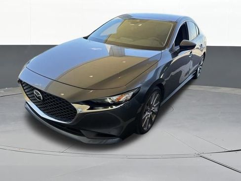 Used 2020 MAZDA MAZDA3 Sedan w/ Select Package FWD image 4