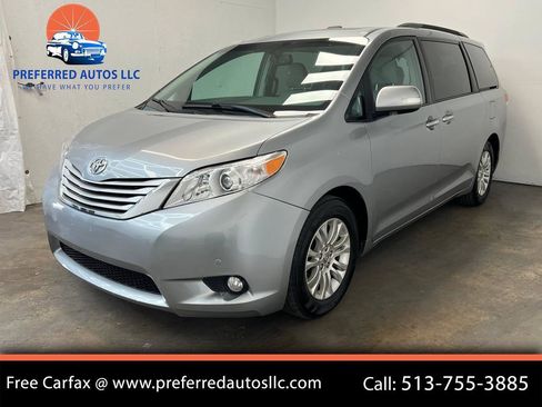 Used 2013 Toyota Sienna Limited w/ Premium Pkg AWD/4WD image 1