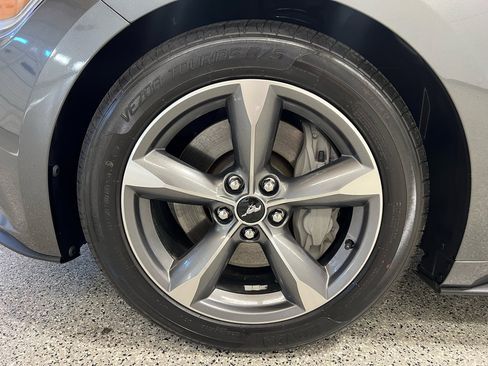 Used 2016 Ford Mustang GT Premium image 9