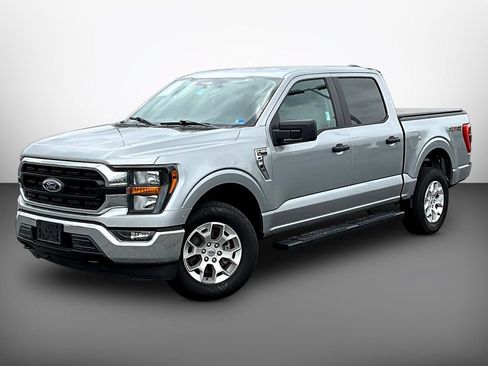 Used 2023 Ford F150 XLT AWD/4WD image 3