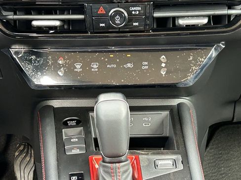 New 2026 Nissan Kicks SR image 13