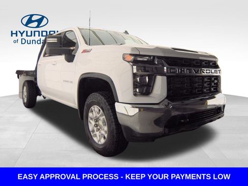 Used 2023 Chevrolet Silverado 2500 LT image 3
