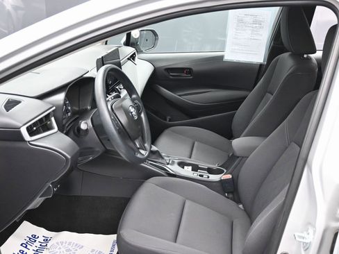 Used 2024 Toyota Corolla LE w/ LE Convenience Package image 16