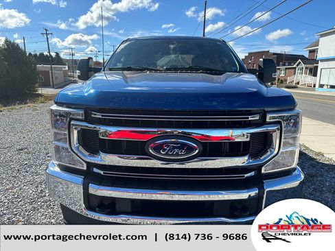 Used 2022 Ford F250 XLT w/ FX4 Off-Road Package image 9