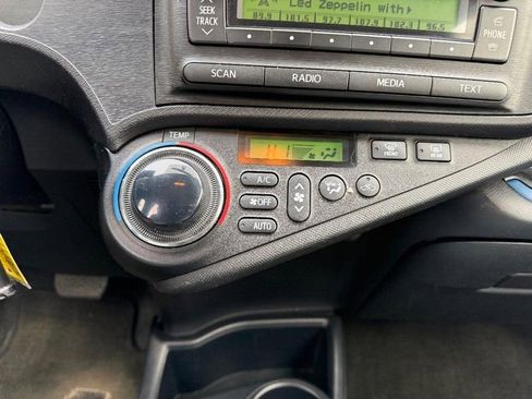 Used 2013 Toyota Prius C Two image 14