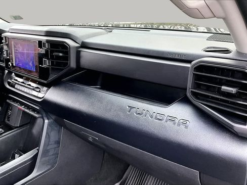 Used 2024 Toyota Tundra SR5 w/ SR5 Convenience Package AWD/4WD image 17