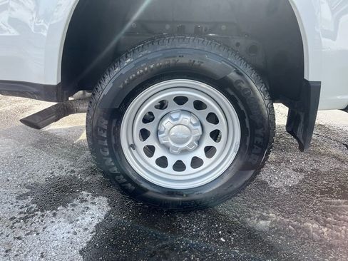 New 2025 Chevrolet Colorado W/T image 29