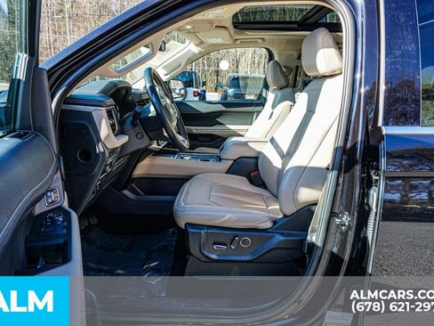 Used 2024 Ford Expedition Max Limited image 18