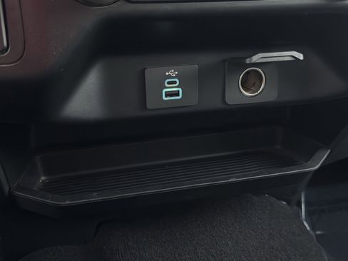 Used 2024 Ford F350 XLT image 78