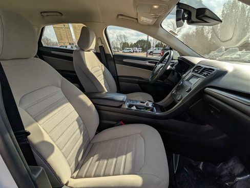 Used 2020 Ford Fusion S image 11