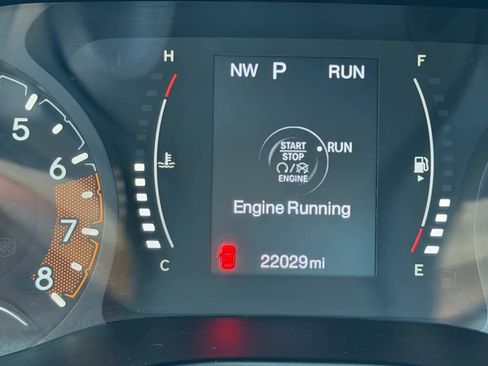 Used 2022 Jeep Compass Latitude image 19