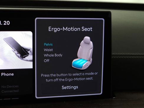 Used 2025 Genesis GV80 2.5T Prestige image 29