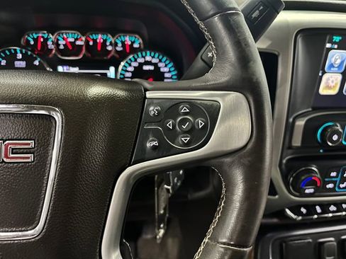 Used 2018 GMC Sierra 1500 SLT w/ SLT Premium Package AWD/4WD image 18