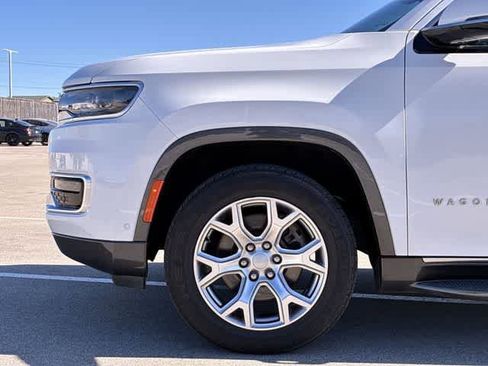 Used 2022 Jeep Wagoneer Series II image 14