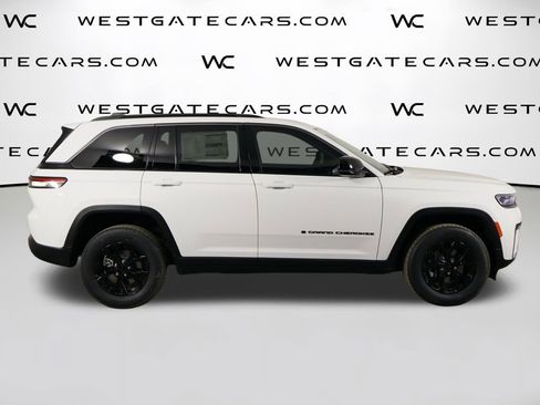 New 2026 Jeep Grand Cherokee Laredo image 51