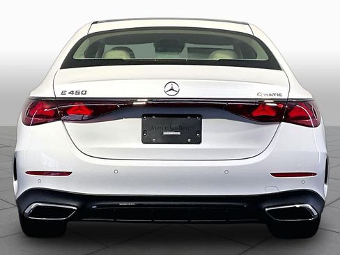 New 2027 Mercedes-Benz E 450 4MATIC Sedan image 4
