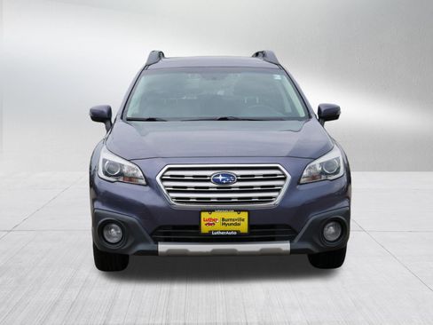 Used 2016 Subaru Outback 3.6R Limited AWD/4WD image 2