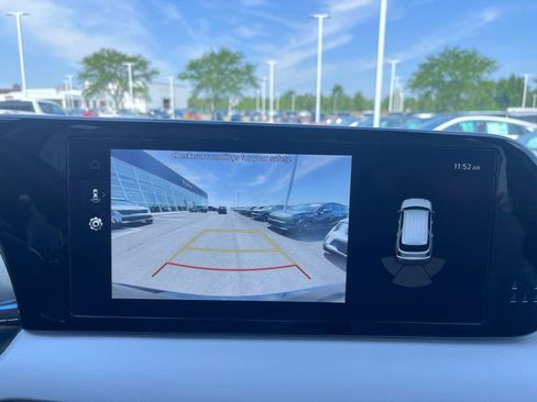 Used 2025 Hyundai Palisade SEL FWD image 15
