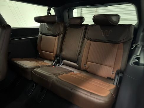 New 2027 Ford Expedition Max King Ranch RWD image 14