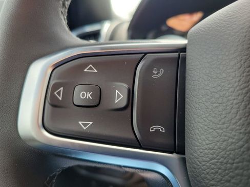 New 2026 RAM 1500 4x4 Crew Cab image 16