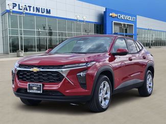 New 2026 Chevrolet Trax LS w/ LS Convenience Package FWD video 2