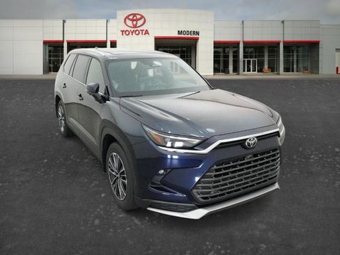 New 2026 Toyota Grand Highlander AWD Hybrid image 6