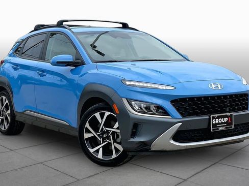 Used 2022 Hyundai Kona Limited FWD image 3