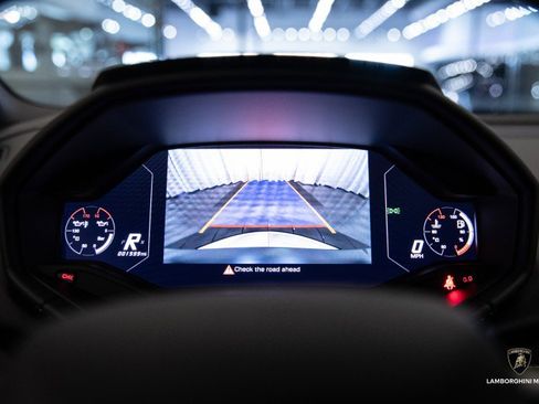 Used 2024 Lamborghini Huracan Sterrato image 49